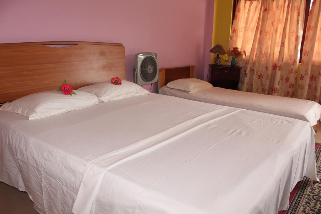 Royal Mount Hotel Kandy Quarto foto